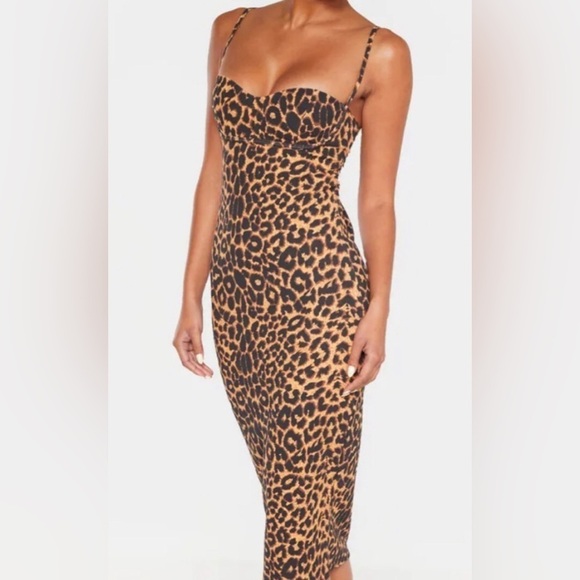 PrettyLittleThing Leopard Print Maxi Dress - Picture 1 of 11